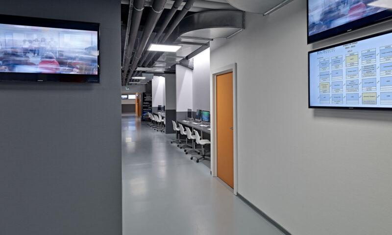 European Communication School – ECS